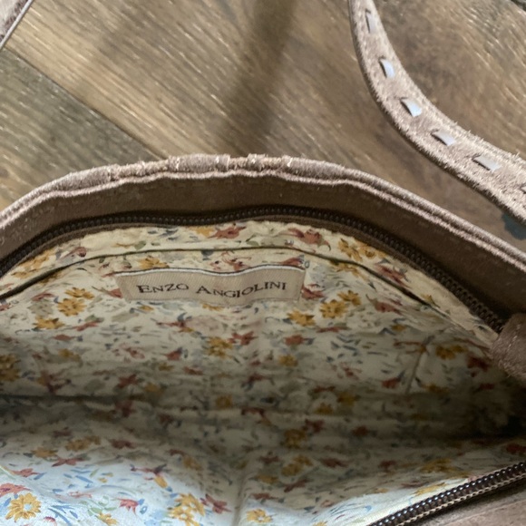 Vintage Enzo Angiolini Suede laser cut leather mini bag - Picture 5 of 6